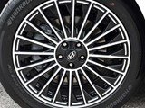 2026 Hyundai IONIQ 9 Preferred + w/Ultimate Calligraphy Package image 5