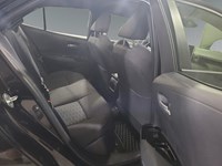 2025 Toyota Corolla Hatchback SE CVT
