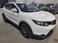 2018 Nissan Qashqai AWD SV CVT