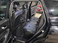 2019 Hyundai Santa Fe 2.0T Luxury AWD w/Dark Chrome Accent