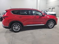 2020 Hyundai Santa Fe 2.4L Essential FWD w/Safety Package