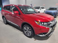 2020 Mitsubishi Outlander ES S-AWC