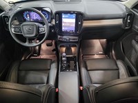 2024 Volvo XC40 B5 AWD Plus Bright Theme