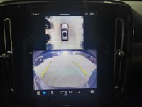 2024 Volvo XC40 B5 AWD Plus Bright Theme