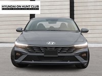 2025 Hyundai Elantra Essential IVT