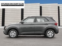 2025 Hyundai Venue Preferred IVT w/Two-Tone