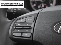 2025 Hyundai Venue Preferred IVT w/Two-Tone