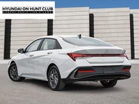 2025 Hyundai Elantra Preferred IVT
