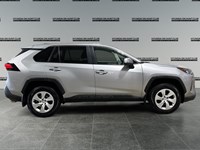 2025 Toyota RAV4 LE AWD