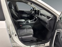 2025 Toyota RAV4 XLE AWD