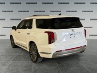 2024 Hyundai Palisade Ultimate Calligraphy w/Beige 7-Passenger AWD