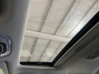 2025 Hyundai Elantra Luxury IVT