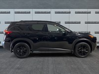 2023 Nissan Rogue AWD SV Midnight Edition