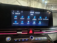 2023 Hyundai Elantra HEV Luxury DCT