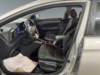 2020 Hyundai Elantra Preferred w/Sun & Safety Package IVT