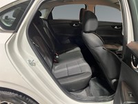 2024 Kia Forte EX IVT