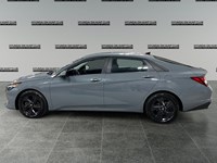 2022 Hyundai Elantra Preferred IVT w/Sun & Tech Package