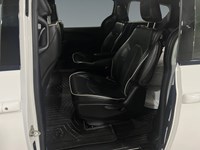 2022 Chrysler Pacifica Hybrid Limited 2WD