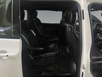 2022 Chrysler Pacifica Hybrid Limited 2WD