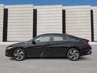 2026 Hyundai Elantra Luxury IVT