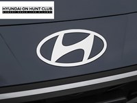 2025 Hyundai Elantra HEV Luxury DCT