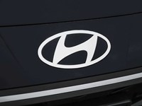 2026 Hyundai Elantra Essential IVT