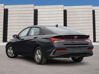 2026 Hyundai Elantra Essential IVT