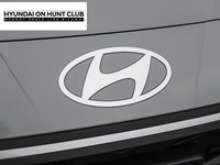 2025 Hyundai Elantra Luxury IVT