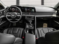 2026 Hyundai Elantra Luxury IVT