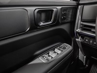 2025 Hyundai Santa Fe Ultimate Calligraphy AWD w/Beige Interior