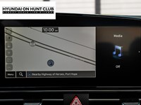 2025 Hyundai Elantra Luxury IVT