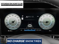 2025 Hyundai Elantra Luxury IVT