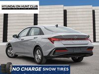 2025 Hyundai Elantra Essential IVT