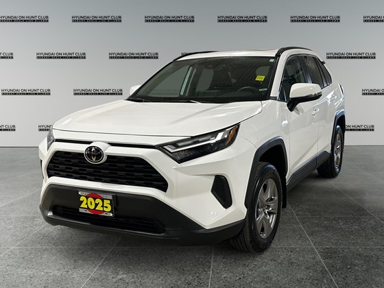 2025 Toyota RAV4 XLE