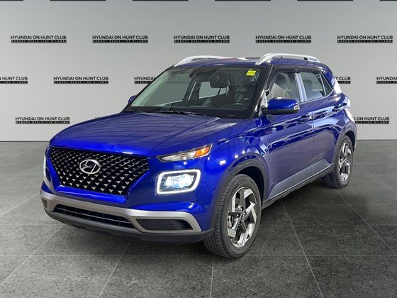 2022 Hyundai Venue Ultimate w/Black Interior