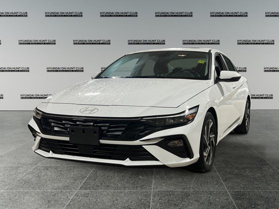 2025 Hyundai Elantra Luxury