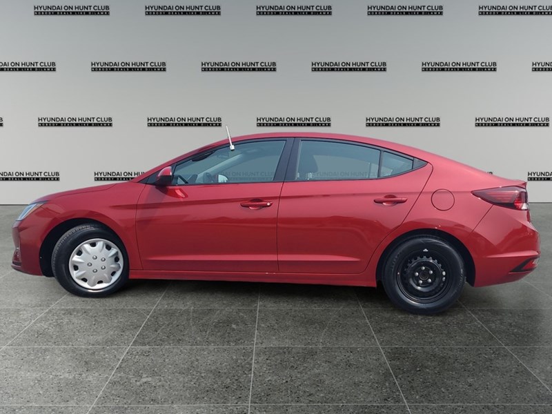2020 Hyundai Elantra Essential IVT