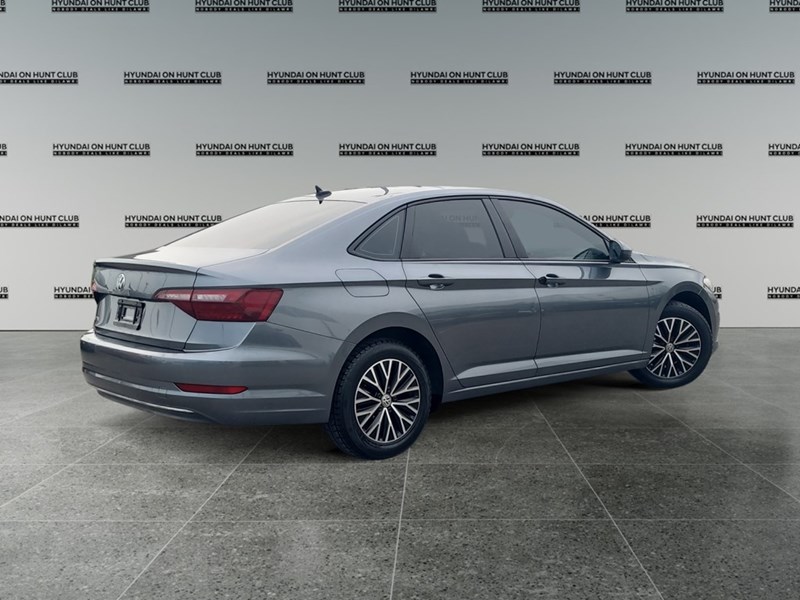 2021 Volkswagen Jetta Highline Auto