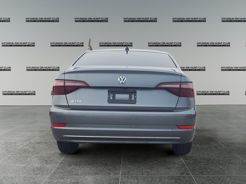 2021 Volkswagen Jetta Highline Auto