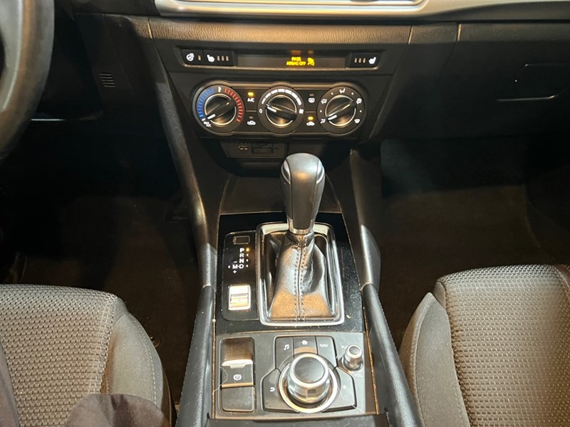 2017 Mazda Mazda3 Sport 4dr HB Sport GS