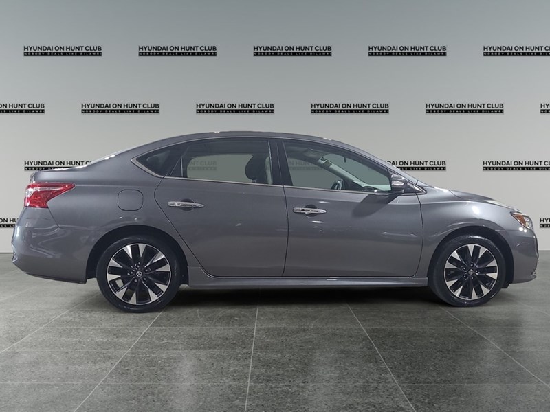 2017 Nissan Sentra 4dr Sdn CVT SR Turbo