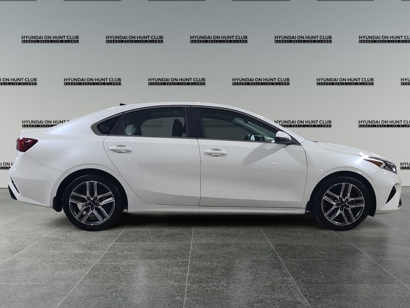 2024 Kia Forte EX+ IVT