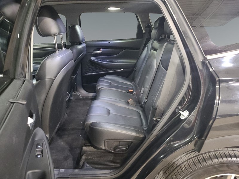 2019 Hyundai Santa Fe 2.0T Luxury AWD w/Dark Chrome Accent