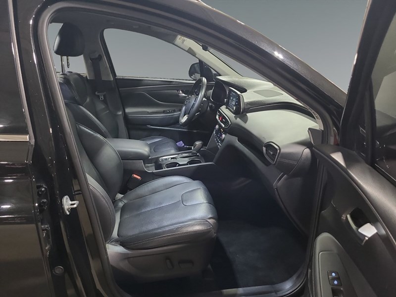 2019 Hyundai Santa Fe 2.0T Luxury AWD w/Dark Chrome Accent