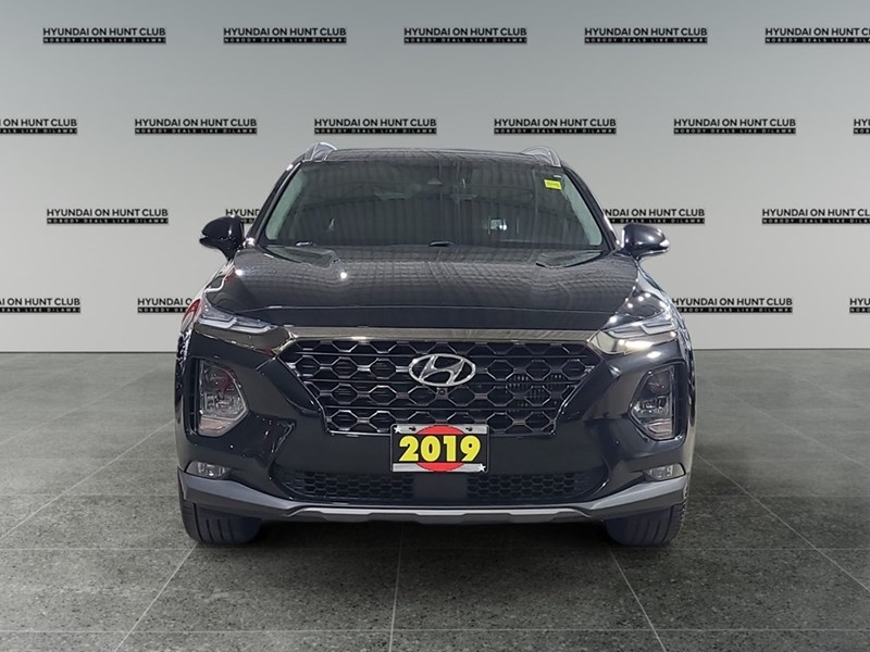 2019 Hyundai Santa Fe 2.0T Luxury AWD w/Dark Chrome Accent