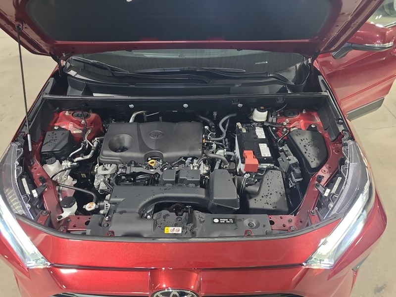 2025 Toyota RAV4 XLE AWD