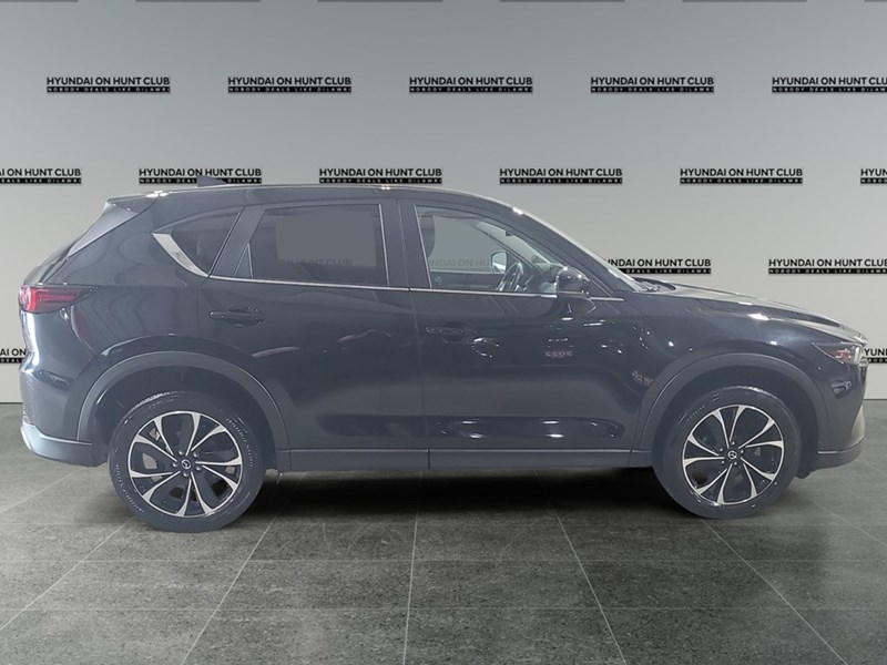 2024 Mazda CX-5 GS AWD *Ltd Avail*