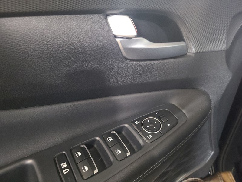 2020 Hyundai Santa Fe 2.4L Preferred AWD w/Sun/Leather Package