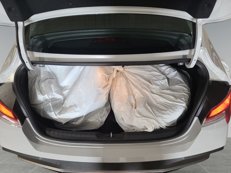 2024 Hyundai Elantra Preferred IVT w/Tech Pkg