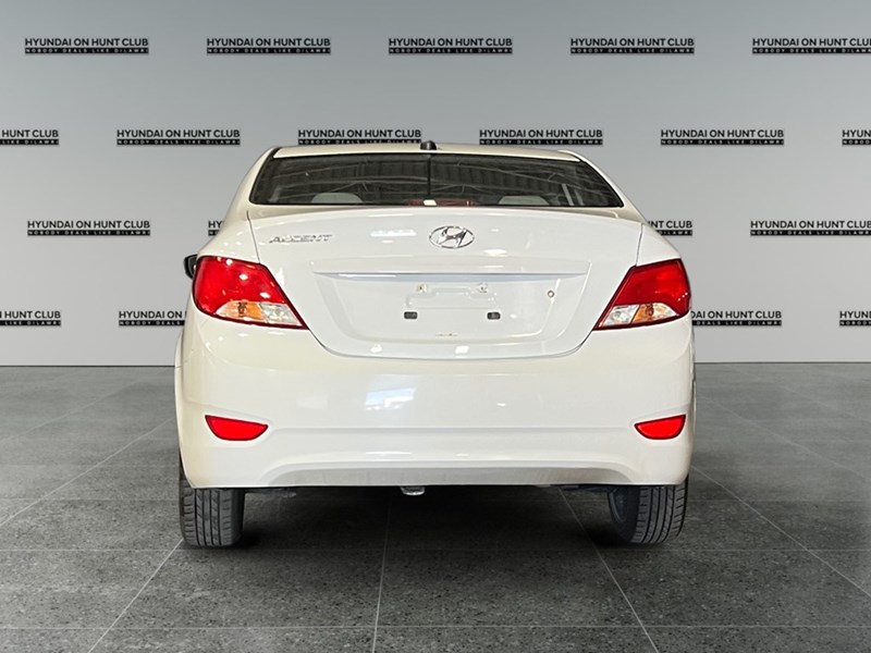 2017 Hyundai Accent 4dr Sdn Auto SE